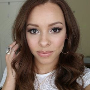 Meet your Posher, Hillary